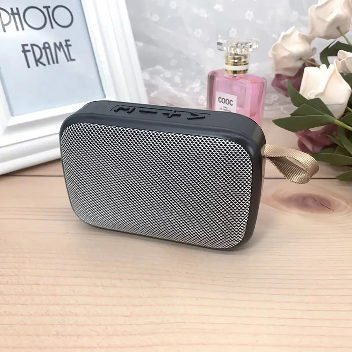 Portable Speakers Outdoor Bluetooth 5.0 Mini Oxford Loudspeaker Wireless Column 3D Stereo Music Player Surround Hifi sound Box Act1ve Unlimited